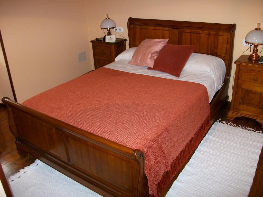 Casa De Aldea Los Glayus Guest House Luarca Room photo